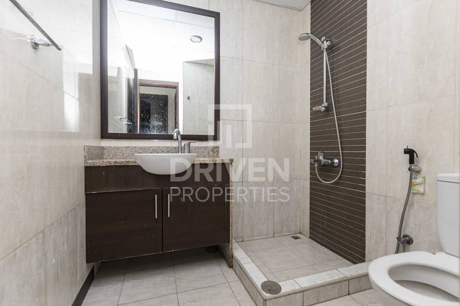 13 Elegant 2 Bed Apartment with Maid's room