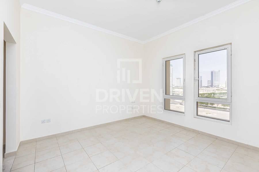 17 Amazing 2 Bedroom Unit | Full Canal View