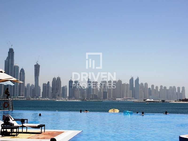 10 Amazing 3 Bed Apt with Marina and Sea View