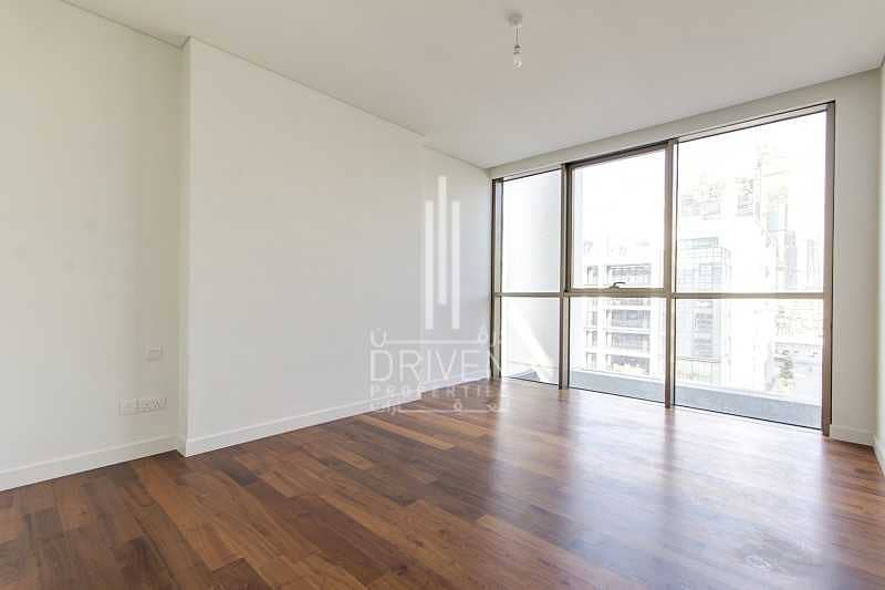 10 Lovely 2 Beds Apartment | Boulevard View