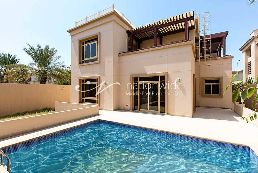 Ultramodern 5 BR In Lailak Golf Gardens Ultramodern 5 BR In Lailak Golf Gardens