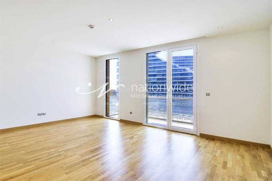 5 This Cozy Unit w/ Balcony Is A Great Investment