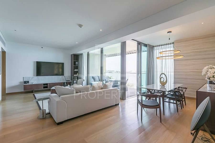18 Elegant and Modern Apt | Well-maintained