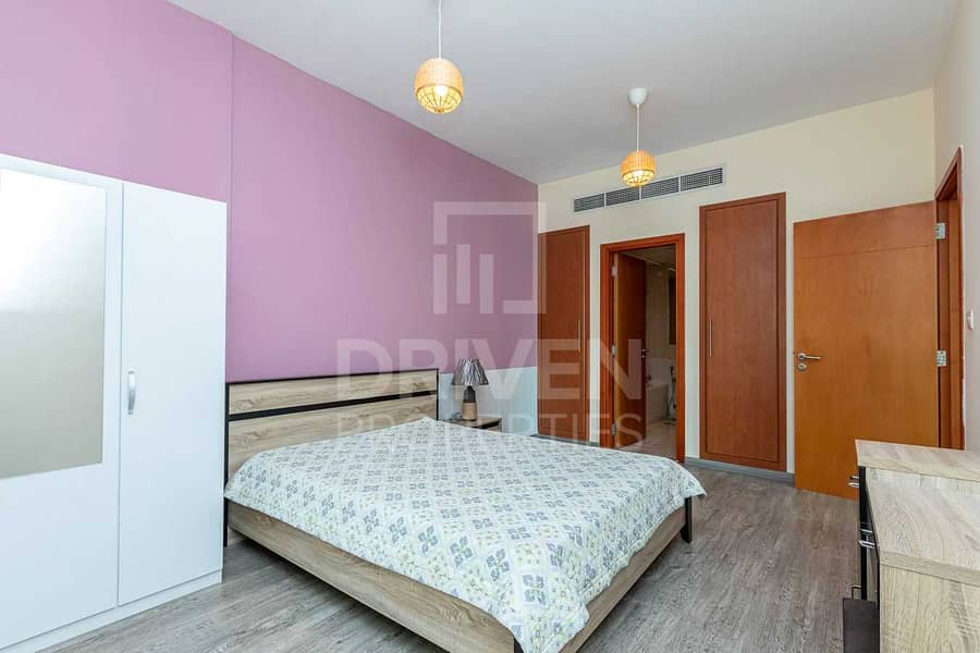 8 Furnished Corner Apt | Park and Pool View