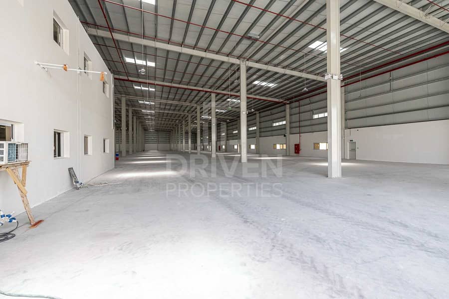 Brand New Warehouse in DIC | Huge Plot