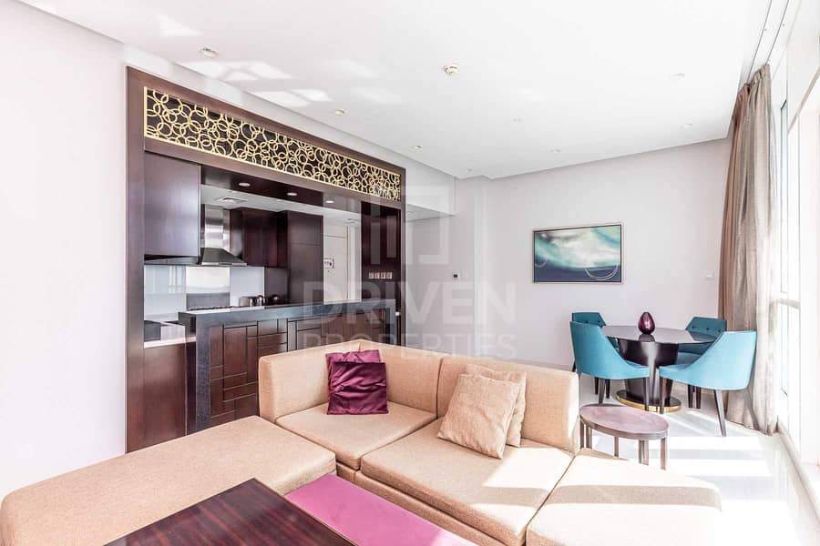 Fully Furnished | High Floor | Stunning