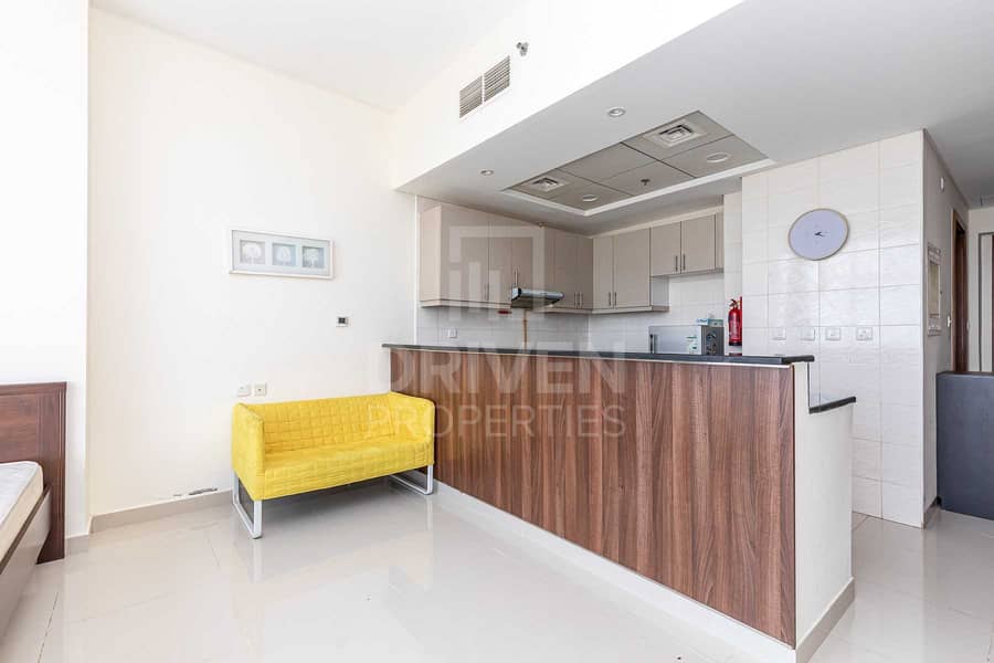 17 Partly Furnished Unit | Ready to move in