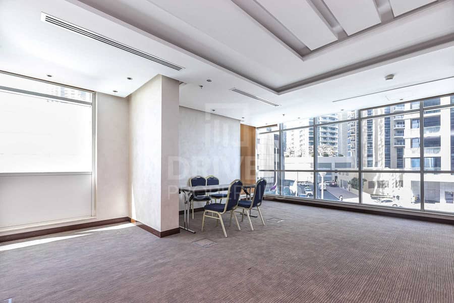 5 Spacious Office Space | Prime Location