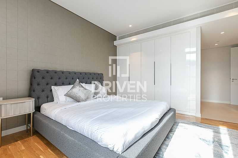 10 Elegant Furnished and Spacious Apartment