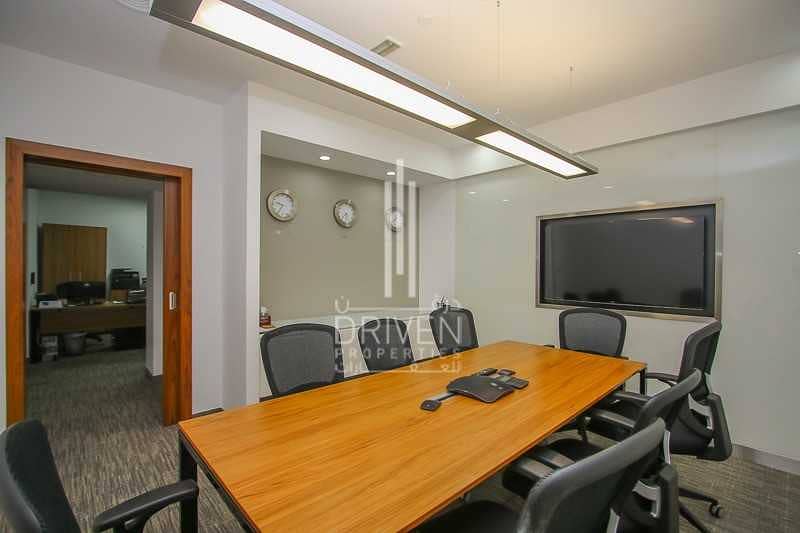 2 Multiple Sizes Available | Fitted Office