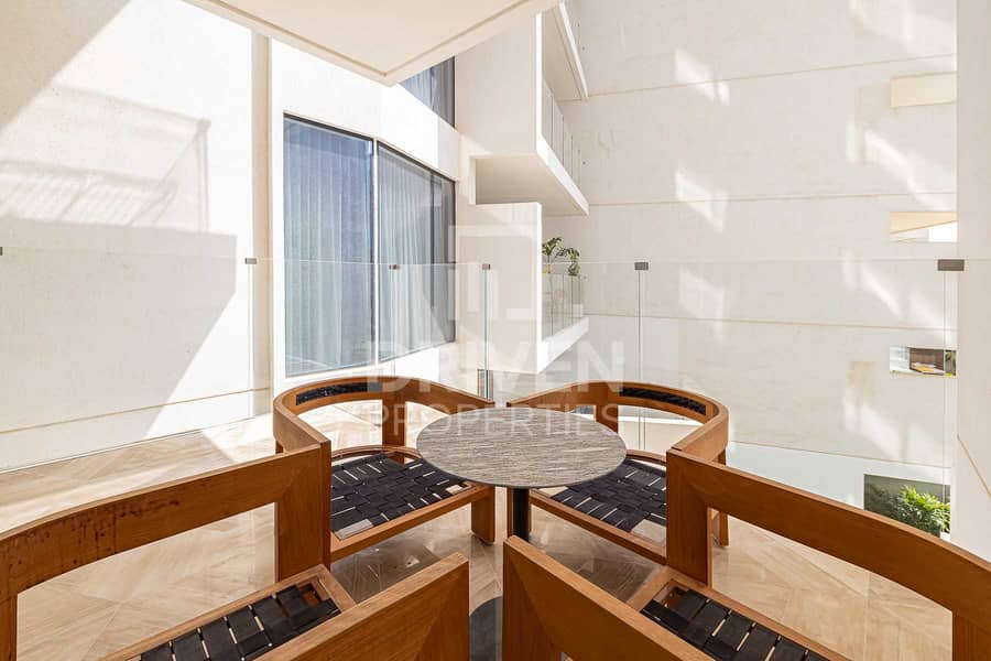 6 Luxurious 3 Bedroom Apt in Palm Jumeirah