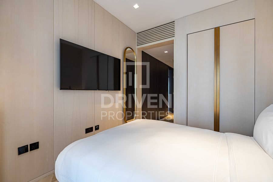 20 Luxurious 3 Bedroom Apt in Palm Jumeirah