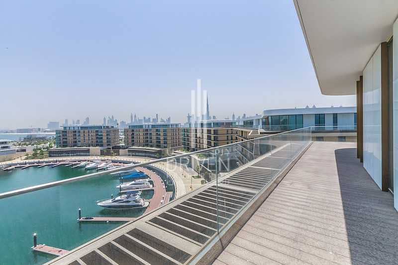7 Panoramic Sea and City | 4 Bed Penthouse