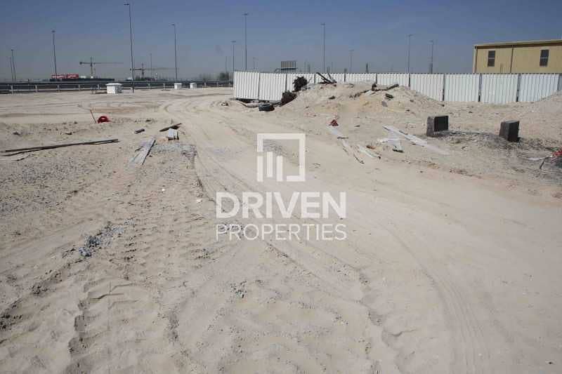 8 Industrial & Commercial Land Sale in DIP