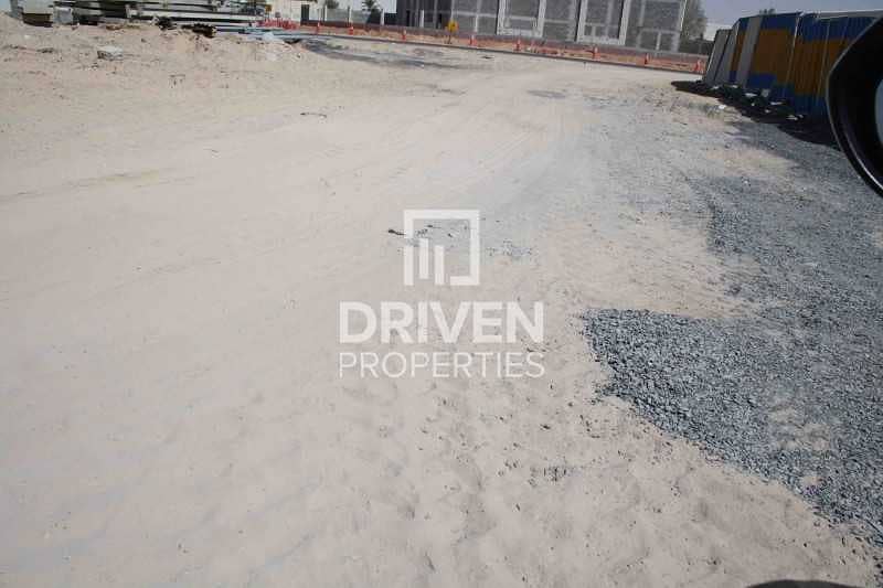 11 Industrial & Commercial Land Sale in DIP