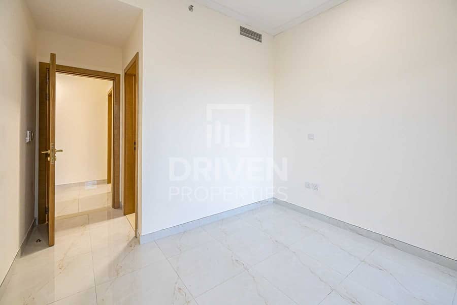 7 Reasonably price and Brand New 1 Bed Apt