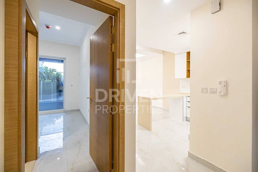 15 Reasonably price and Brand New 1 Bed Apt