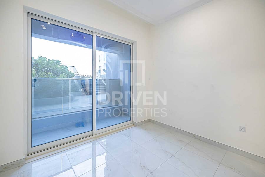 14 Reasonably price and Brand New 1 Bed Apt