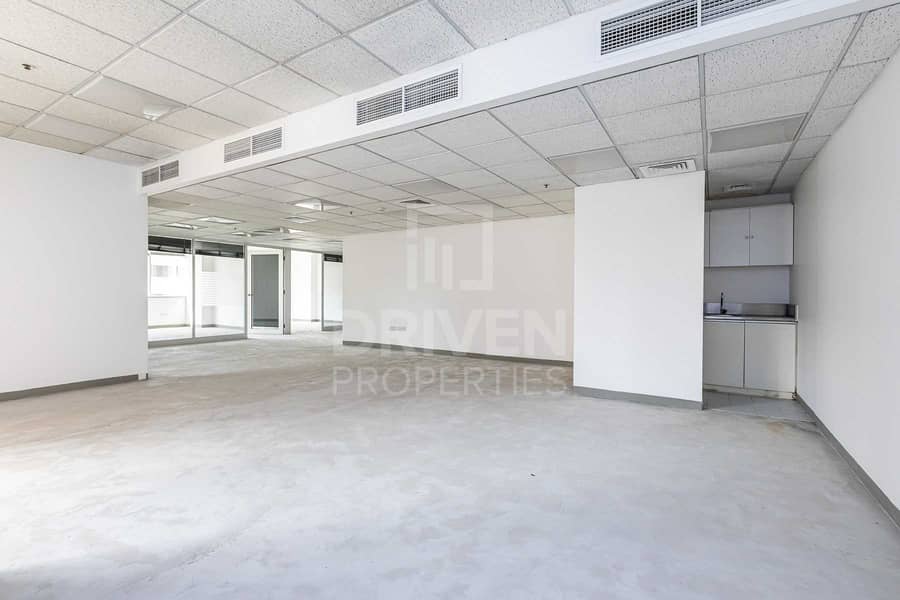 Fitted Office | Prime Tower | Great Deal Fitted Office | Prime Tower | Great Deal