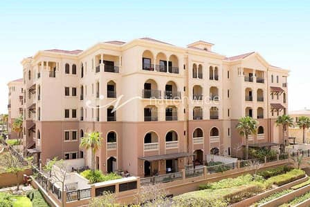2 Bedroom Flat for Sale in Saadiyat Island, Abu Dhabi - Sophisticated Home with Maid's Room and Balcony 2 Bedroom Flat for Sale in Saadiyat Island, Abu Dhabi - Sophisticated Home with Maid's Room and Balcony