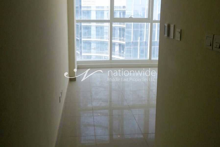 8 A Beautiful Apartment In A Convenient Setting