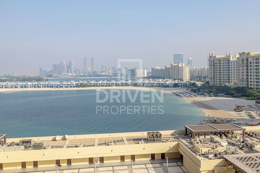 6 Amazing and Bright 2 Bed Apt with Sea View