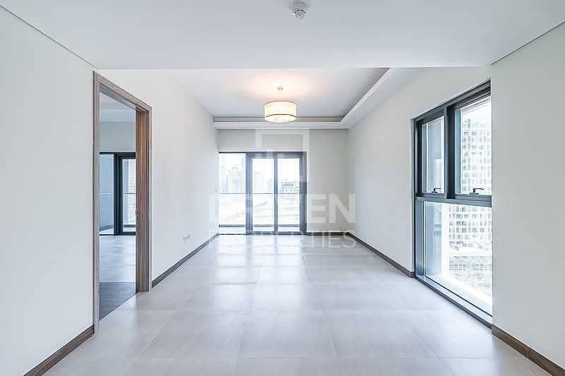 3 Brand New and Huge 1 bed Apt