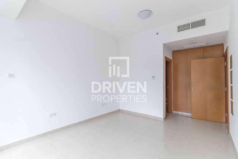 3 Huge 1 Bed Apartment Close to Metro Station