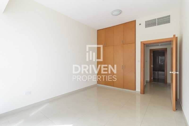 5 Huge 1 Bed Apartment Close to Metro Station
