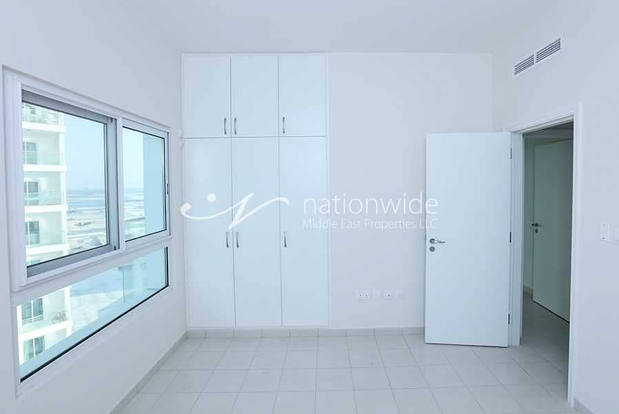 2 Vacant! Modern Apartment Offering Comfort & Style