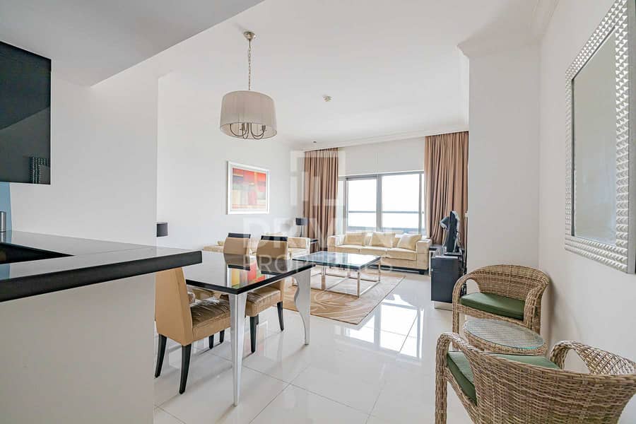 2 Well-managed and Fully Furnished 2 Bed Apt
