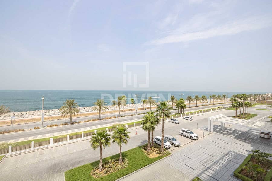 6 Brand New 2 Bedroom Apt with Full Sea Views