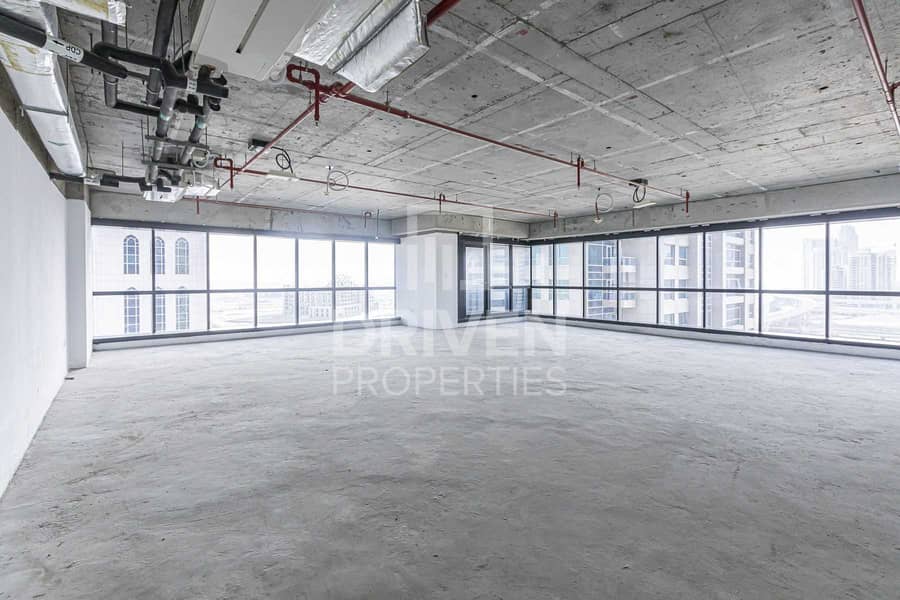 8 Prime Location and Spacious Office in JLT