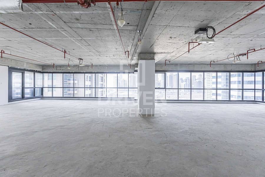 6 Prime Location and Spacious Office in JLT
