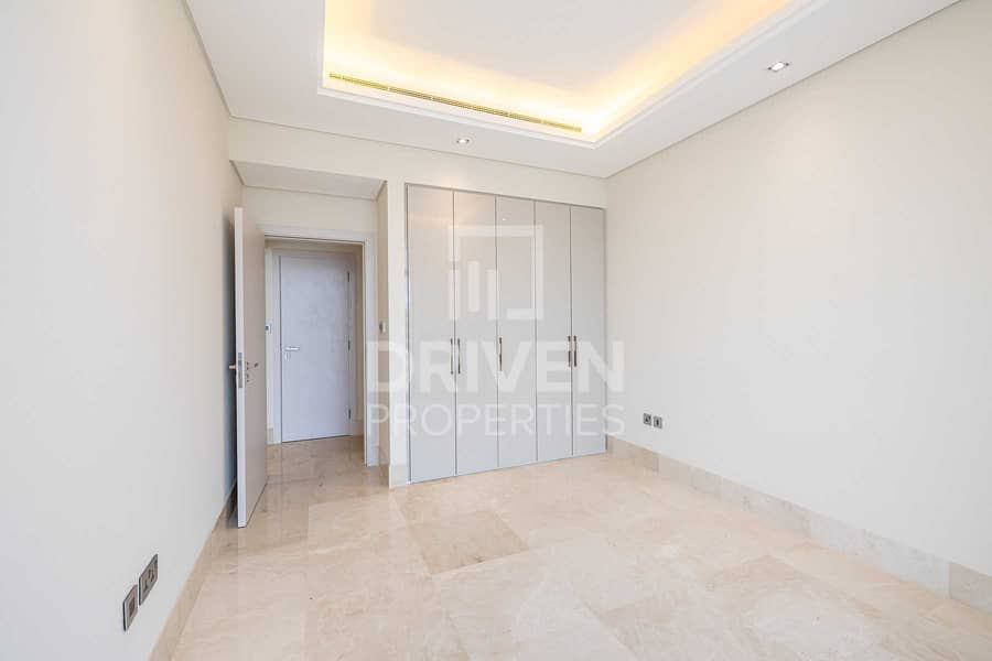 5 Brand New 2 Bed Unit will Full Sea Views