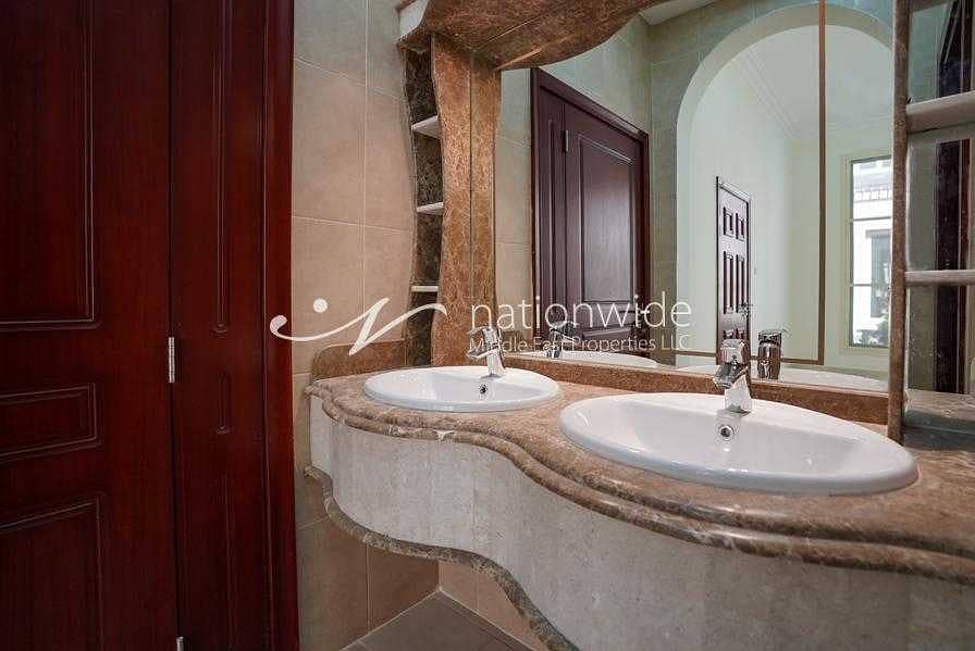 9 CLEAN AND GREAT VILLA IN AL MUAIJI WITH GOOD PRICE