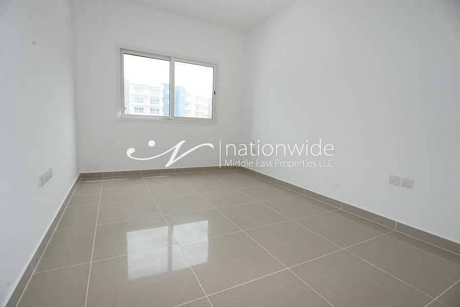 2 Sensational 3 BR Apartment with Great Facilities In Al Reef