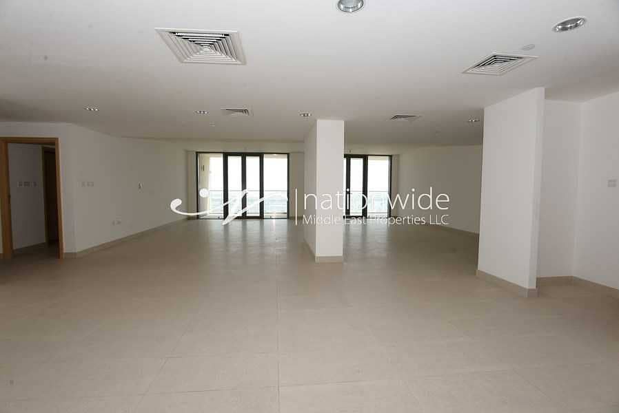 4 Vacant! Spacious And Luxurious Apartment