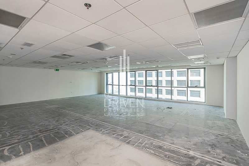 9 Semi-fitted bright office space in TECOM