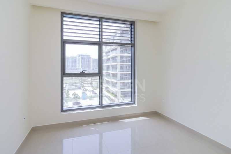 11 Last vacant unit with Park and Pool View