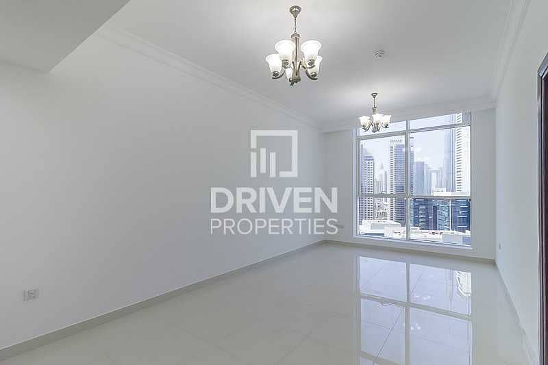 2 Huge-Layout 1 Bedroom Unit with Canal View