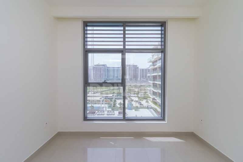 15 Last vacant unit with Park and Pool View