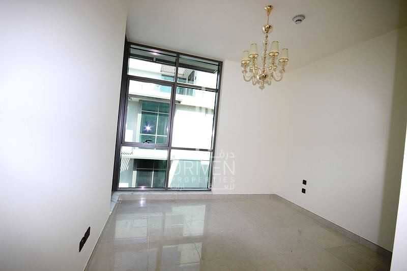 8 Elegant and Spacious 2 Beds Apt w/ Maids