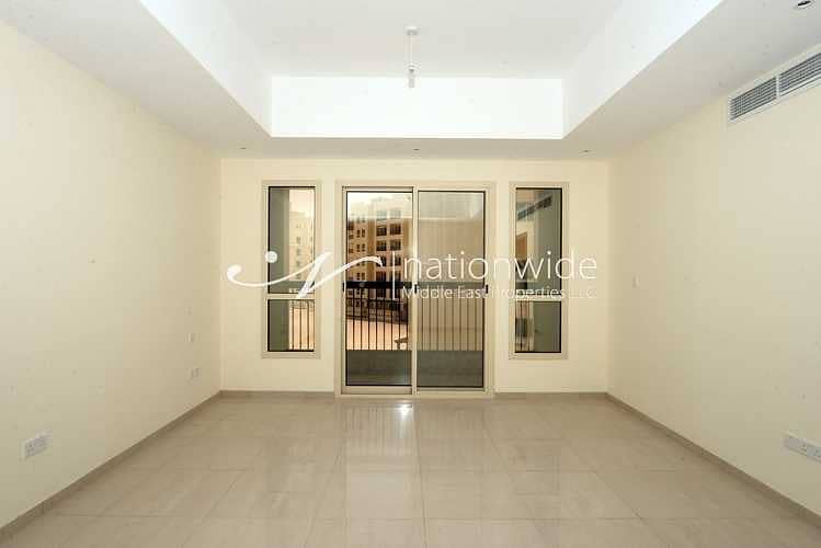 2 A Cozy Unit w/ Balcony and Secured Car Parking