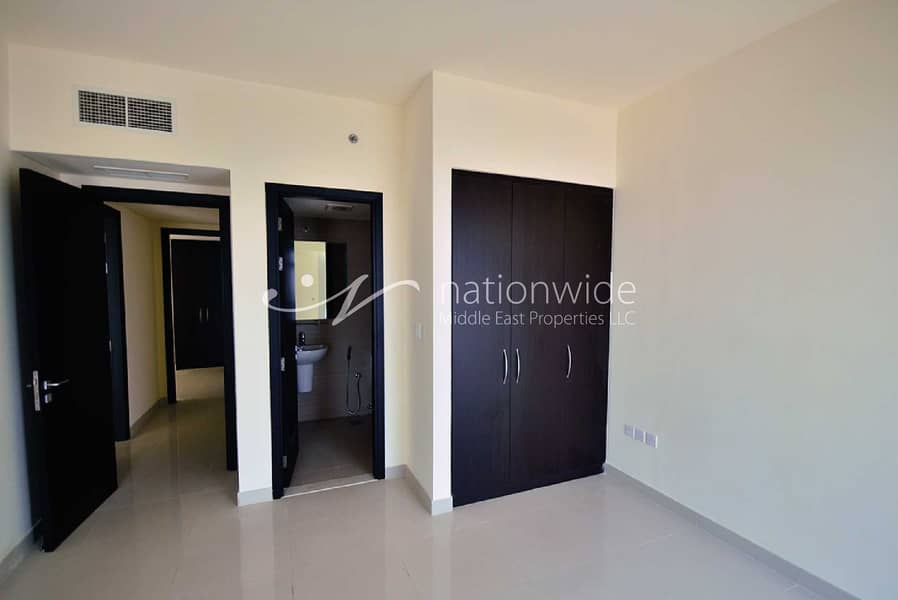 4 Comfortable 3 BR Apartment with Maids Room In Tala Tower