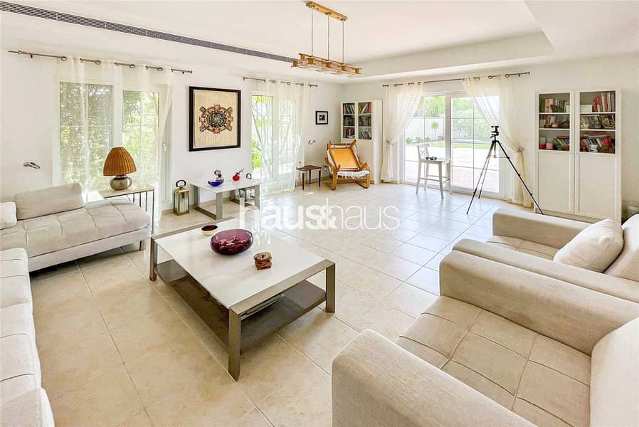 2 Golf Course Views | Private Pool | Quiet Location