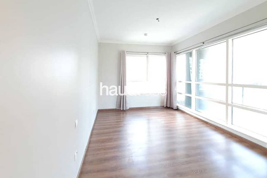 5 Fully Upgraded | Beautiful 2 Bed | Vacant Now