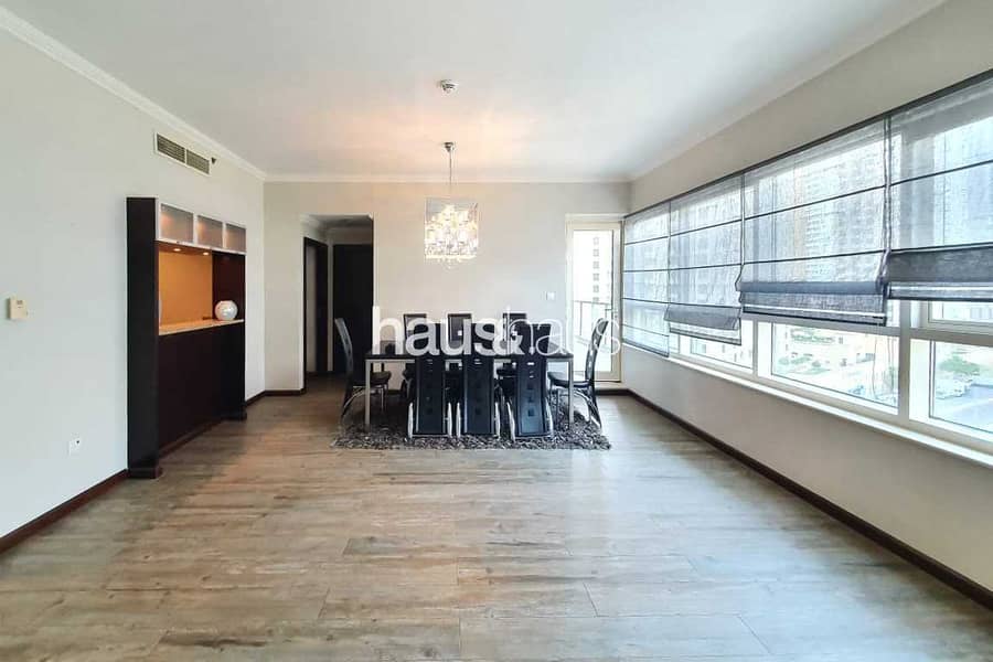 10 Fully Upgraded | Beautiful 2 Bed | Vacant Now