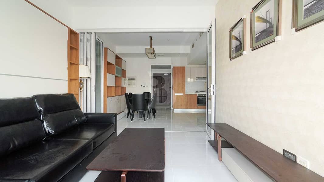 6 12 CHEQUES. BRAND NEW 1BHK FURNISHED APT