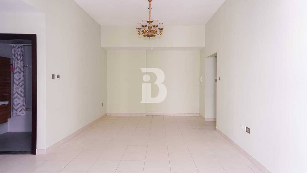 2 High floor well maintained 2 bed